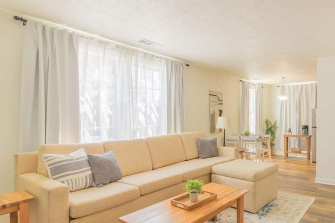 The Delightful Doubles- Unit A- Centrally Located Columbus Esterno foto