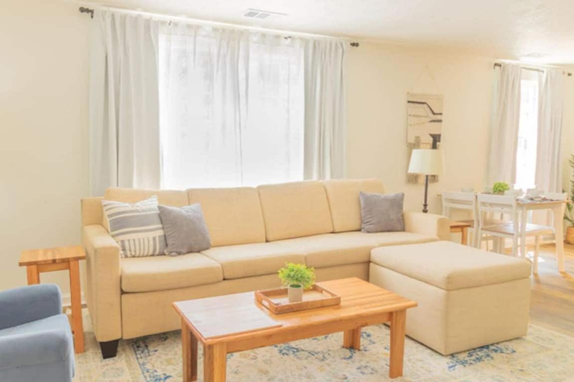 The Delightful Doubles- Unit A- Centrally Located Columbus Esterno foto