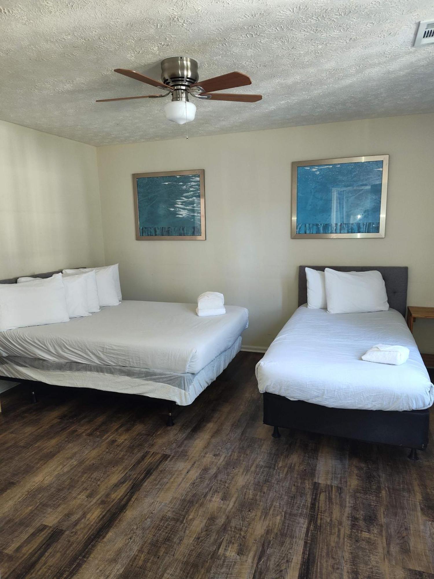 The Delightful Doubles- Unit A- Centrally Located Columbus Esterno foto